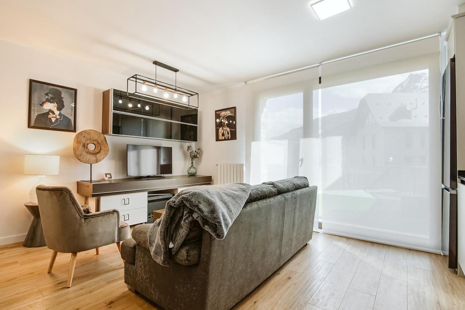 Casa Rosana Apartamento De Diseno Con Terraza Sallent de Gállego Exteriér fotografie